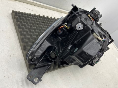 Lampa reflektor Mazda 2 III LIFT DJ DL 2019r.- PRAWA przednia LED prawy przód 13 pin d43n-51030 Lampa reflektor Mazda 2 III LIFT DJ DL 2019r.- PRAWA przednia LED prawy przód 13 pin d43n-51030