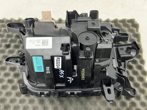 Lampa reflektor Mitsubishi ASX I LIFT Outlander Sport 19r.- prawy przedni halogen LED DRL światło do jazdy dziennej 8315a-5a086