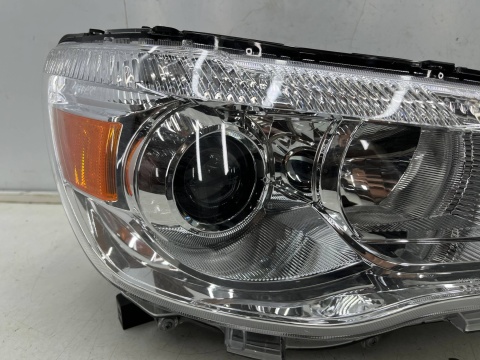 Lampa reflektor Mitsubishi ASX I Outlander Sport 10-19r. NOWA prawa przednia SOCZEWKA Europa oryginalna prawy przód 8301b588