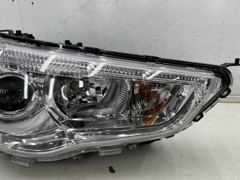 Lampa reflektor Mitsubishi ASX I Outlander Sport 10-19r. NOWA prawa przednia SOCZEWKA Europa oryginalna prawy przód 8301b588