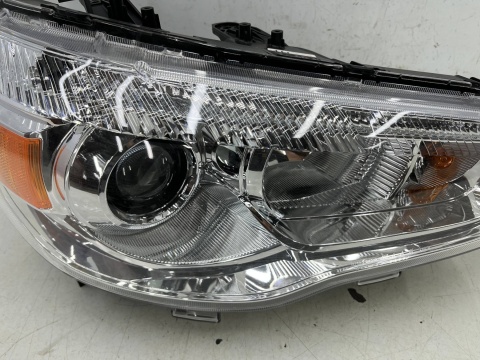 Lampa reflektor Mitsubishi ASX I Outlander Sport 10-19r. NOWA prawa przednia SOCZEWKA Europa oryginalna prawy przód 8301b588