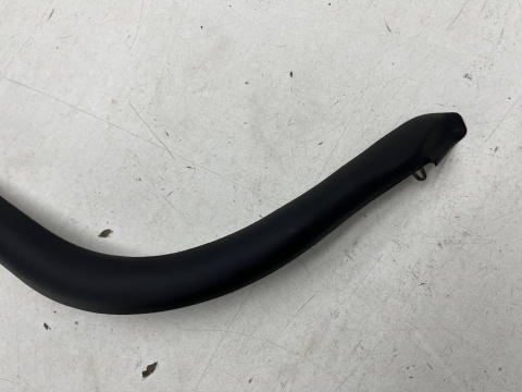 Uszczelka Porsche Cayenne II 7p 10-18r. NOWA OE lewa tylna guma drzwi uszczelnienie na błotnik lewy tylny karoseryjna wewnętrzna Uszczelka Porsche Cayenne II 7p 10-18r. NOWA OE lewa tylna guma drzwi uszczelnienie na błotnik lewy tylny karoseryjna wewnętrzna