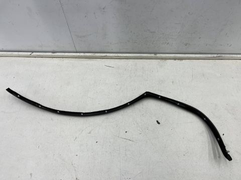 Uszczelka Porsche Cayenne II 7p 10-18r. NOWA OE lewa tylna guma drzwi uszczelnienie na błotnik lewy tylny karoseryjna wewnętrzna Uszczelka Porsche Cayenne II 7p 10-18r. NOWA OE lewa tylna guma drzwi uszczelnienie na błotnik lewy tylny karoseryjna wewnętrzna