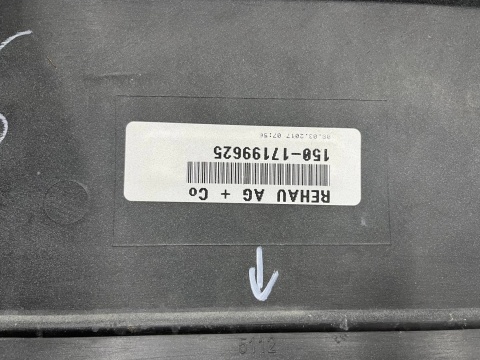 Zderzak tylny BMW 5 F10 13-17r. Lift Sedan tył 4XPDC 7331593 Zderzak tylny BMW 5 F10 13-17r. Lift Sedan tył 4XPDC 7331593