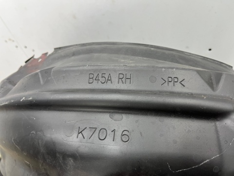 Nadkole Mazda 3 III BM BN 13-18r. prawe przednie ORYGINALNE prawy przód b45a-k7016