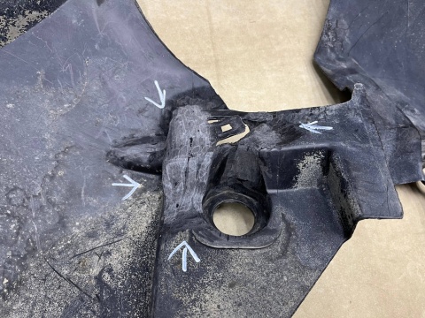 Nadkole Mercedes Vito w639 Lift 10-14r. prawe przednie ORYGINALNE prawy przód a6396843377