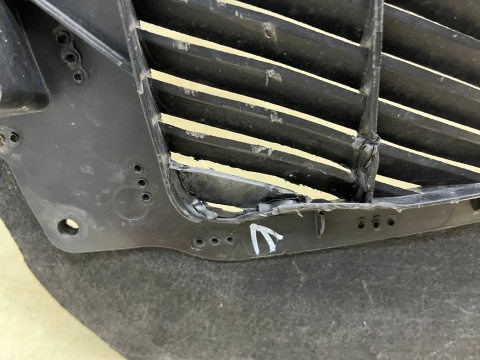 Nadkole Porsche Cayenne III 9y 19r.- prawe przednie ORYGINALNE prawy przód 9y0810972