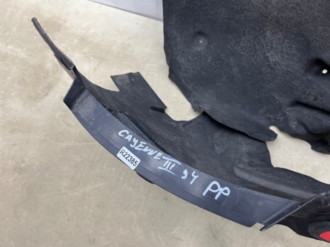 Nadkole Porsche Cayenne III 9y 19r.- prawe przednie ORYGINALNE prawy przód 9y0810972