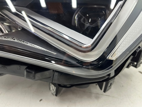 Lampa reflektor Cupra Formentor 20r.- LEWA przednia FULL LED Europa lewy przód 5fg941007e