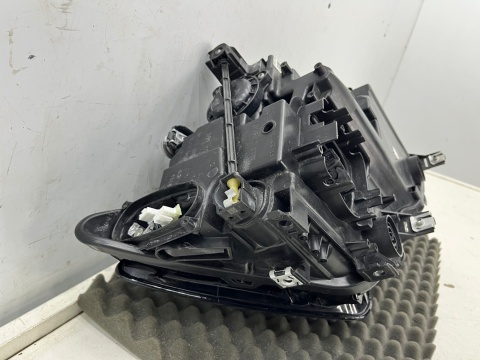 Lampa reflektor Cupra Formentor 20r.- LEWA przednia FULL LED Europa lewy przód 5fg941007e