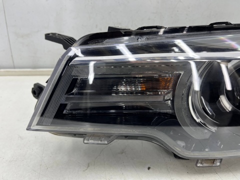 Lampa reflektor MG ZS I MG VS 17-19r.  lewa przednia soczewka + LED Europa oryginalna lewy przód 10266527 81051-110s40