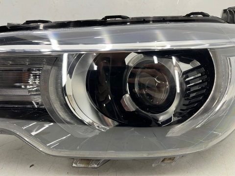 Lampa reflektor MG ZS I MG VS 17-19r.  lewa przednia soczewka + LED Europa oryginalna lewy przód 10266527 81051-110s40