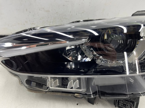 Lampa reflektor Mazda CX3 CX-3 14-21r. LEWA przednia FULL LED 10pin d10e-51040