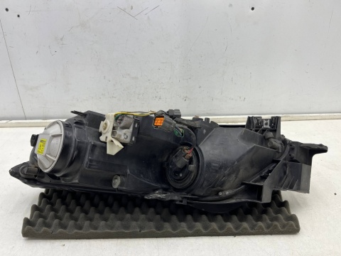 Lampa reflektor Mazda CX-7 CX7 06-12r. PRAWA przednia XENON KSENON oryginalna EUROPA prawy przód eh10-51030