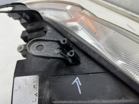 Lampa reflektor Mitsubishi Colt 6 VI Z30 LIFT 08-12r. LEWA przednia ORYGINALNA lewy przód EUROPA 8301b179