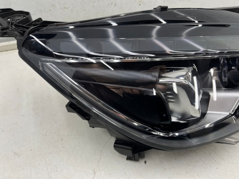 Lampa reflektor Peugeot 308 II T9 13-21r. PRAWA przednia FULL LED Europa prawy przód 9677832380