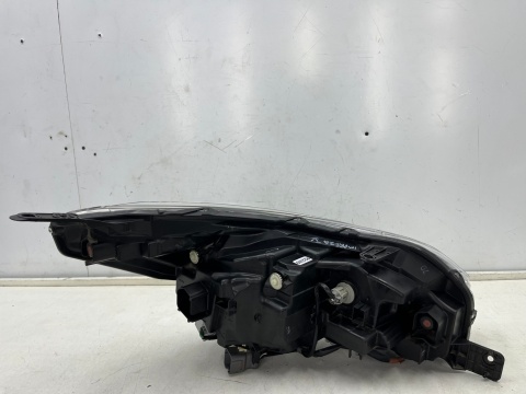 Lampa reflektor Subaru XV II Crosstrek Impreza 5 V GK 17-23r. lewa przednia Bi-LED Europa oryginalna lewy przód