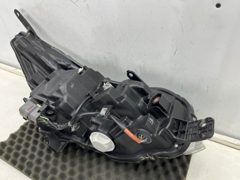 Lampa reflektor Subaru XV II Crosstrek Impreza 5 V GK 17-23r. lewa przednia Bi-LED Europa oryginalna lewy przód