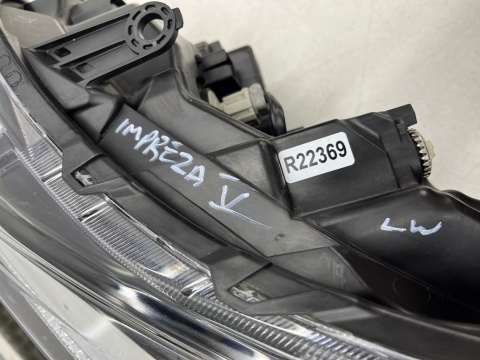 Lampa reflektor Subaru XV II Crosstrek Impreza 5 V GK 17-23r. lewa przednia Bi-LED Europa oryginalna lewy przód