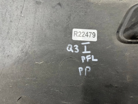 Zderzak przedni Audi Q3 8U 1 I 11-14r. Przedlift przód narożnik zderzaka prawy przedni spryski 8U0807438