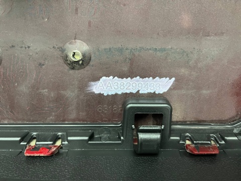 Zderzak przedni Peugeot 308 II 2 T9 17-21r. Lift przód 4XPDC AA38299433 