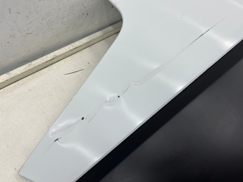 Zderzak tylny Renault Trafic 3 III Fiat Talento Opel Vivaro B 14-19r. tył lewy narożnik PDC 850170388R