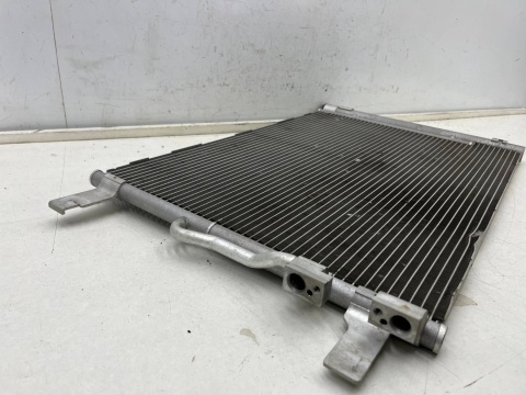 Chłodnica klimatyzacji Vw Golf Passat Tiguan Audi A3 8v Q3 Leon Octavia skraplacz klimy 5Q0816411ar