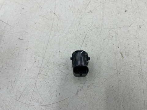 Czujniki PDC BMW e60 e61 e63 e64 X5 e70 X6 e71 X3 e83 f10 f11 f07 f12 f06 f01 08-17r. NOWY oryginalny czujnik parkowania