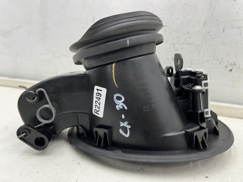 Klapka wlewu paliwa Mazda CX-30 CX30 2019r.- silniczek zamek blokada dgh9-42421