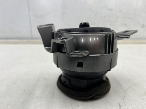 Kratka nawiewu BYD Dolphin 21r.- PRAWA nadmuchu deski wnętrza em2e-5306400