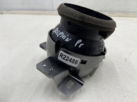 Kratka nawiewu BYD Dolphin 21r.- PRAWA nadmuchu deski wnętrza em2e-5306400