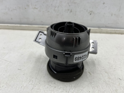 Kratka nawiewu BYD Dolphin 21r.- PRAWA środkowa nadmuchu deski wnętrza em2e-5306560