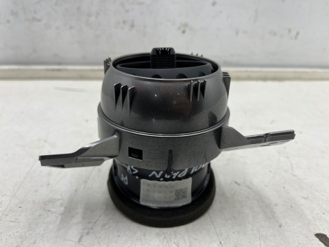 Kratka nawiewu BYD Dolphin 21r.- PRAWA środkowa nadmuchu deski wnętrza em2e-5306560