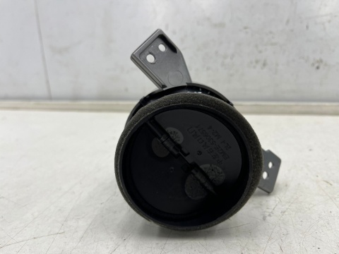 Kratka nawiewu BYD Dolphin 21r.- PRAWA środkowa nadmuchu deski wnętrza em2e-5306560