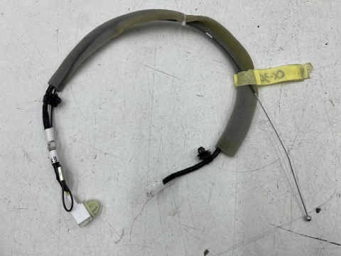 Linka klapki wlewu paliwa Mazda CX-30 CX30 Mazda 3 IV BP HB sedan 19r.- wiązka silniczka otwierania bcka-67-sh0a