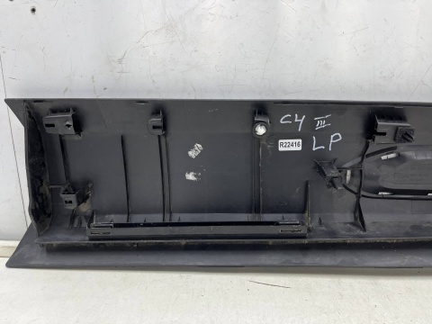 Listwa Citroen C4 III 20r.- lewa przednia dolna nakładka drzwi lewy przód 9830660980