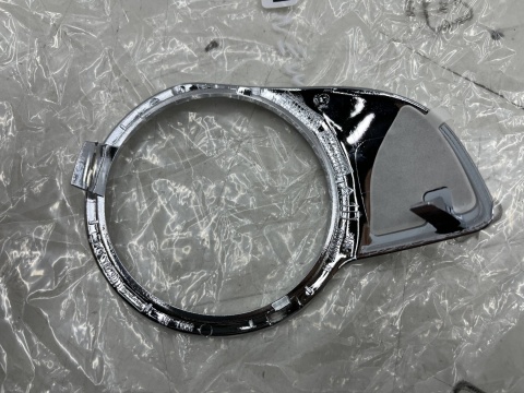 Listwa Citroen DS3 10-16r. NOWY prawy przedni chrom ramka obramówka ozdobna halogenu nakładka 9675348077 7453c9