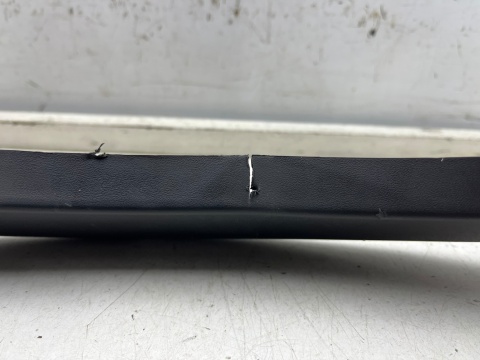 Listwa Seat Arona 17r.- PRAWY przedni rant nadkola błotnika nakładka prawy przód 6f9853718