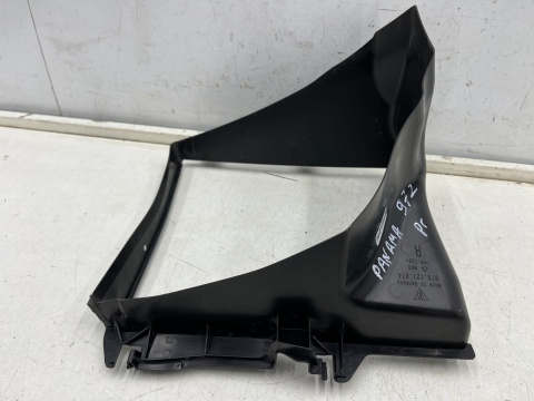 Osłona chłodnicy Panamera III 972 976 23r.- PRAWY wlot kierownica powietrza intercoolera 976121674