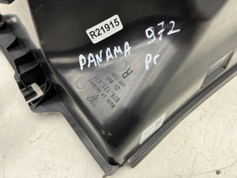 Osłona chłodnicy Panamera III 972 976 23r.- PRAWY wlot kierownica powietrza intercoolera 976121674