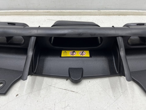 Osłona pasa Mercedes GLC I w253 x253 15-22r. kierownica powietrza nakladka górny wlot a2535000155 a2535000255