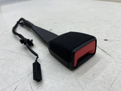 Pas bezpieczeństwa VW Tiguan II 5na T-Roc Audi Q2 Ateca Tarraco Kodiaq 16r.- NOWY prawy lewy przedni napinacz zapinka klamra