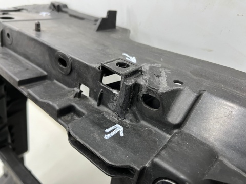 Pas przedni Mazda 3 IV BP 2019r.- wzmocnienie ramka chłodnic oryginalne bcjh-53111