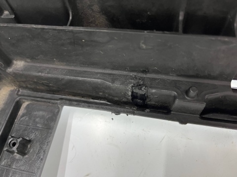 Pas przedni Mazda 3 IV BP 2019r.- wzmocnienie ramka chłodnic oryginalne bcjh-53111