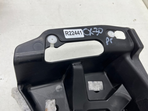 Tapicerka Mazda CX-30 CX30 2019r.- PRAWE wypełnienie wytłumienie boczku bagażnika prawy tył dfr5-688r7