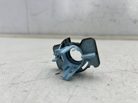 Uchwyt czujnika PDC Mazda 3 IV BP 19r.- przedni kosz ramka mocowanie na czujnik cofania parkowania oryginal b0j2-67uc5