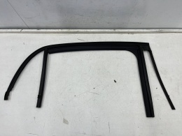 Uszczelka Renault Megane 4 IV HB Sedan 16-24r. guma szyby ramki prawych tylnych drzwi prawy tył NIE USZKODZONA