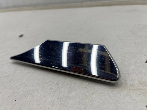 Zaślepka dyszy spryskiwaczy Ford Kuga MK1 08-12r. PRAWA zaślepka reflektora na spryskiwacz reflektora CHROM 166724-00