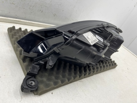 Lampa reflektor Skoda Fabia 3 III LIFT 18-22r. prawa przednia zwykła ORYGINALNA Europa prawy przód 6v1941016d