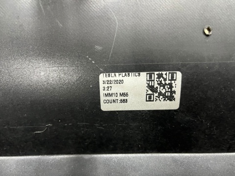 Zderzak przedni Tesla model 3 III 17-23r. przód 4XPDC 1519965-S0